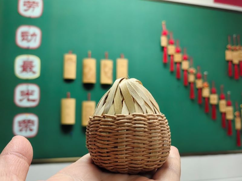 1701858792154713.jpg 1.jpg